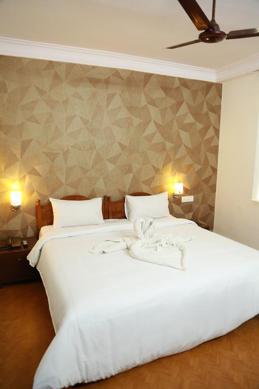 Hotel Shridevi Park Chennai Esterno foto