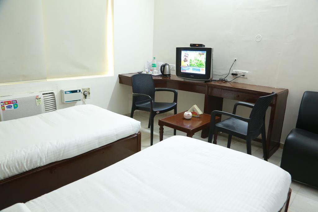 Hotel Shridevi Park Chennai Esterno foto