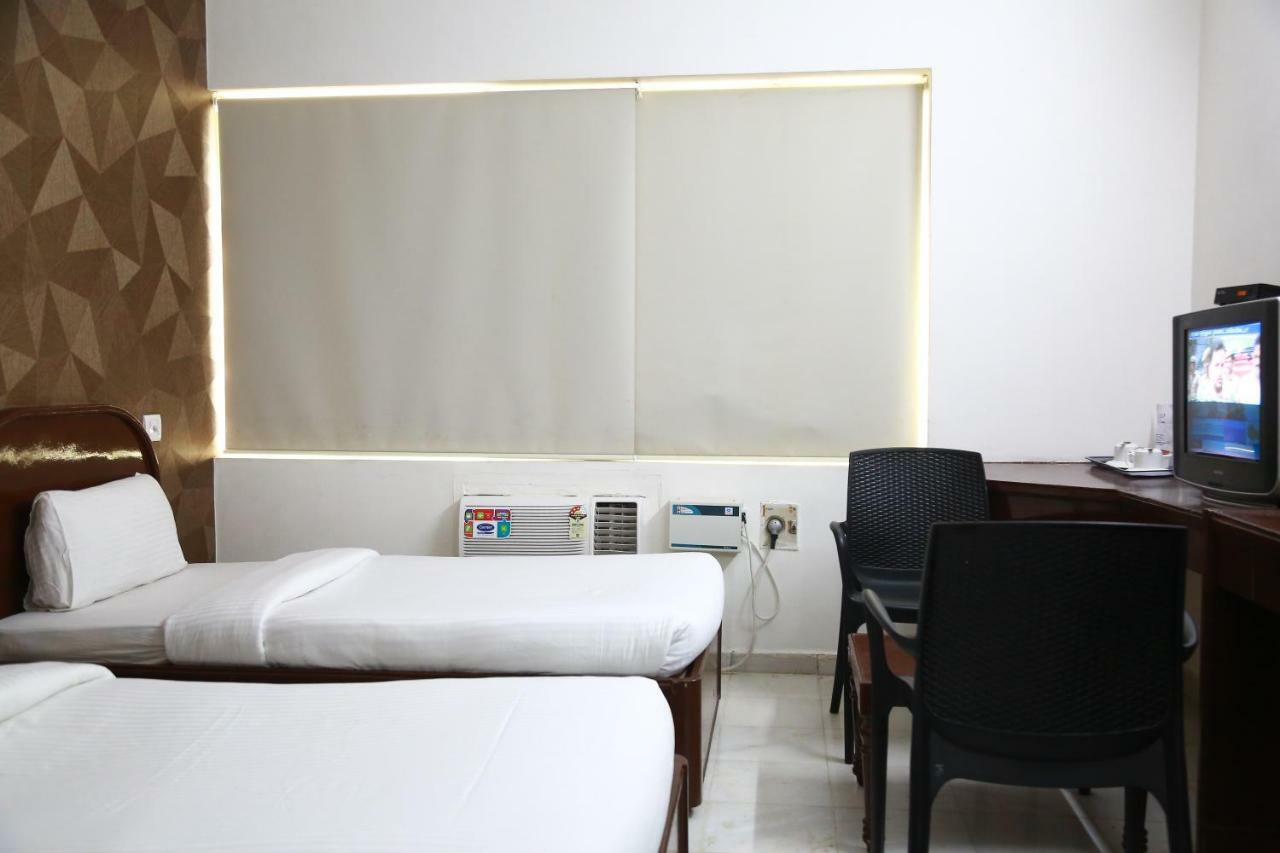 Hotel Shridevi Park Chennai Esterno foto